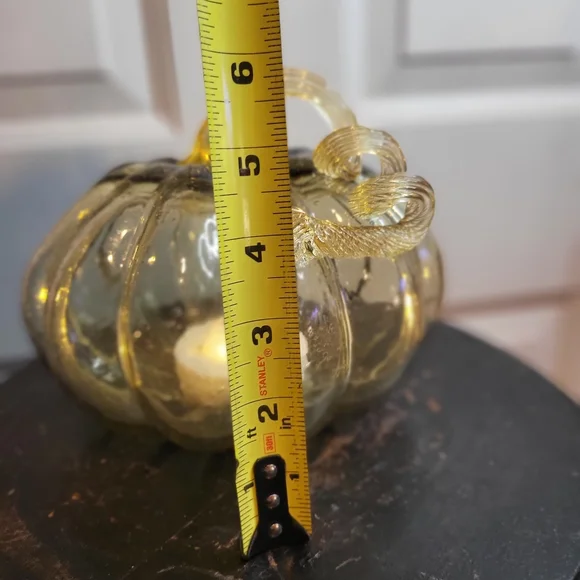 Beautiful Hand Blown Amber Glass Light up Pumpkin For Fall 6"×8" - Picture 8 of 9